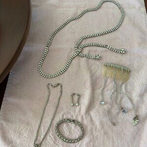 Vintage 5pc ANTIQUE SILVER & RHINESTONE Belt BRACELET Necklace EARRINGS HairClip